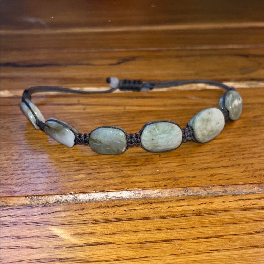 Handmade Stone Turtle Bracelet (Jade) with Adjustable Cord